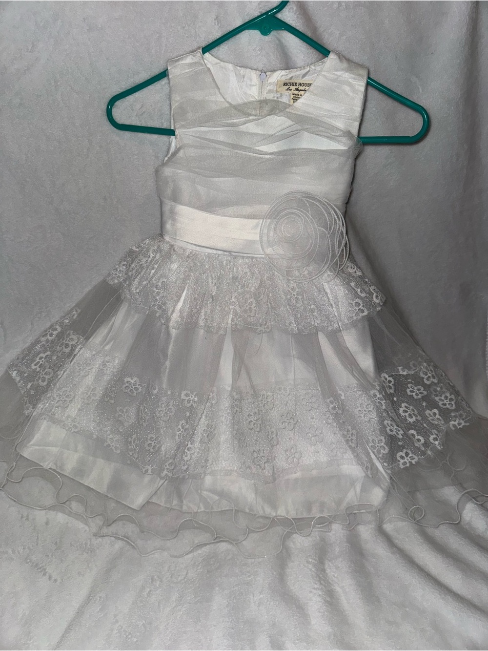 Richie House toddler Girls' White Dress - 3/4